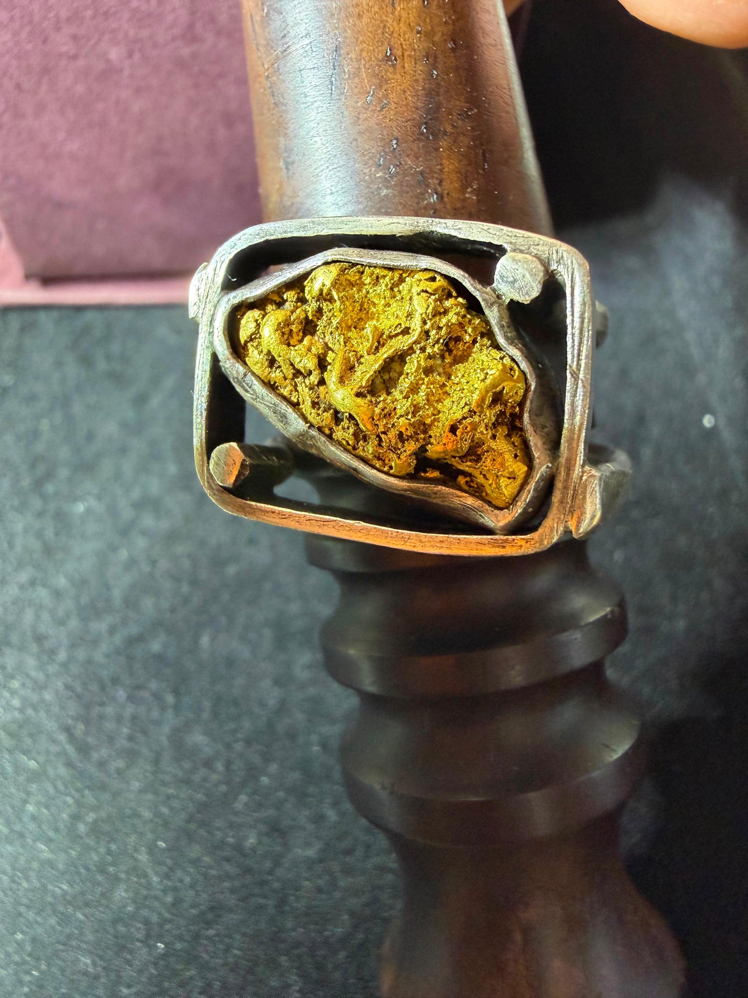 Men’s wedding ring, Sterling silver band with a 4 g gold nugget(Sonoran Desert, natural golden nugget)